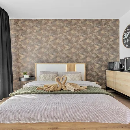 Apartman Near Bts Airport *