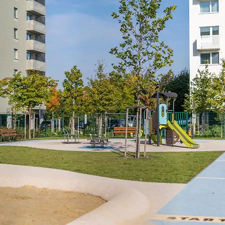 Apartment Near Bts Airport *