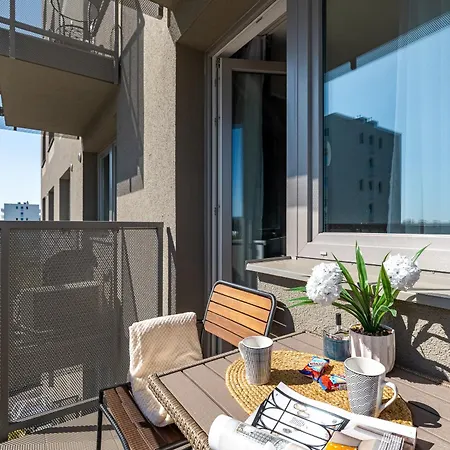 Near Bts Airport Apartment *