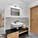 Appartement Near Bts Airport